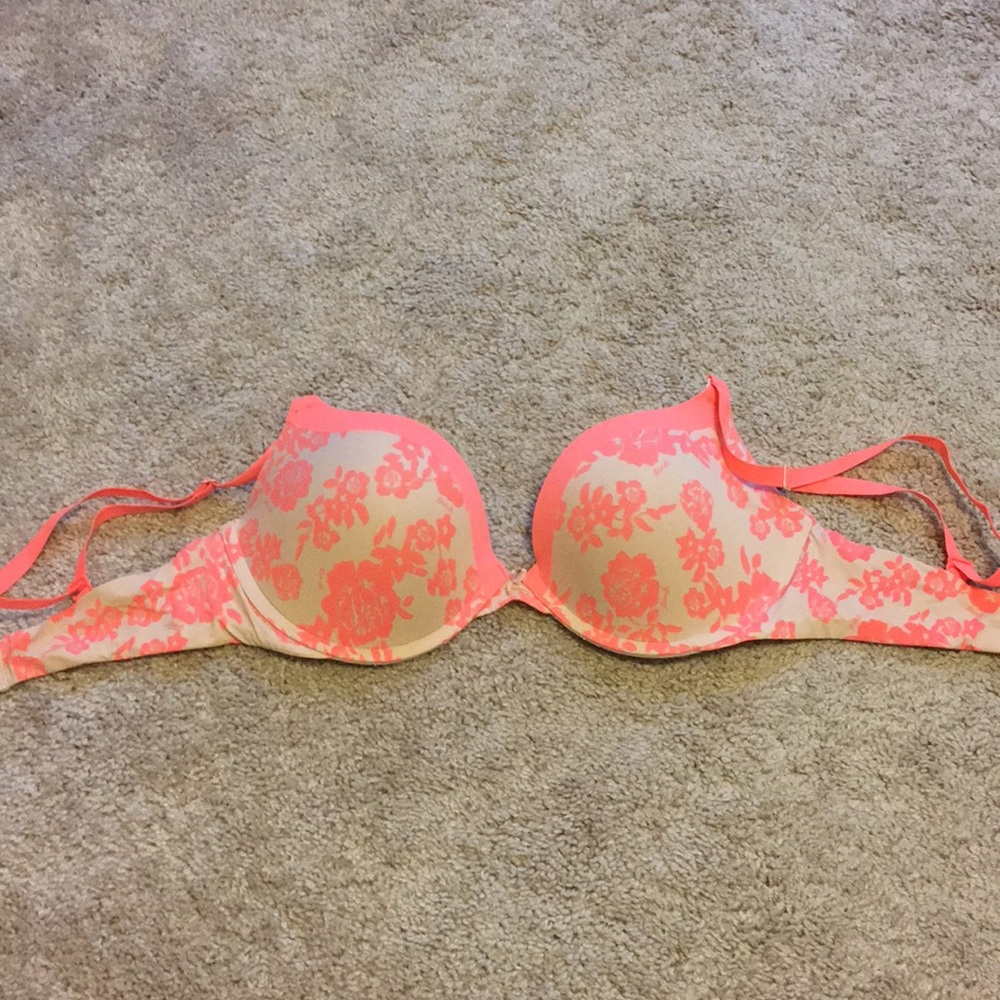 PINK bra: Push up